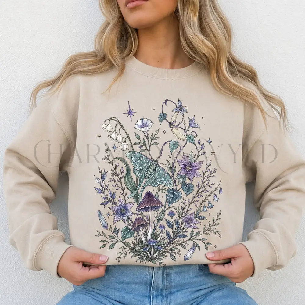 Mystic Moth Graphic Sweatshirt - Sweatshirt