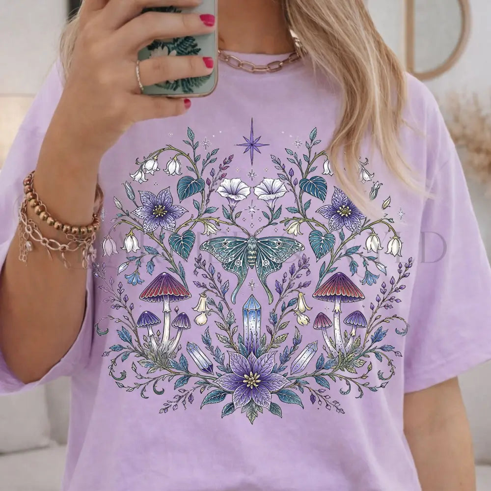 Mystical Butterfly T-Shirt - Orchid / S - T-Shirt