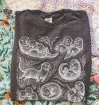 Otter Graphic T-Shirt - T-Shirt