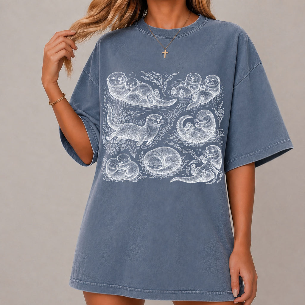 Otter Graphic T-Shirt