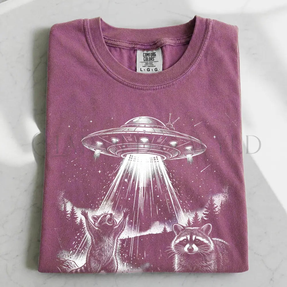 Raccoon UFO Alien Invasion T-shirt - Berry / S - T-Shirt