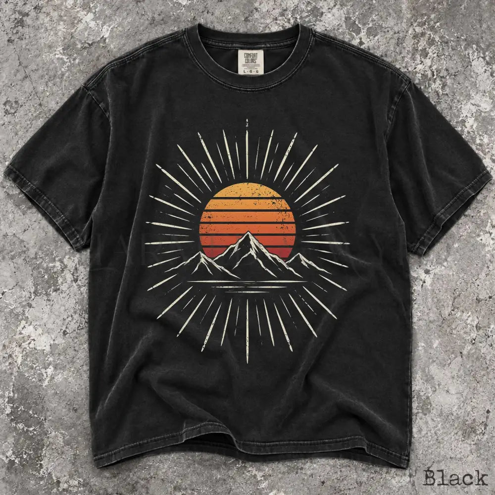 Retro Mountain Sunset Comfort Colors T-Shirt - T-Shirt