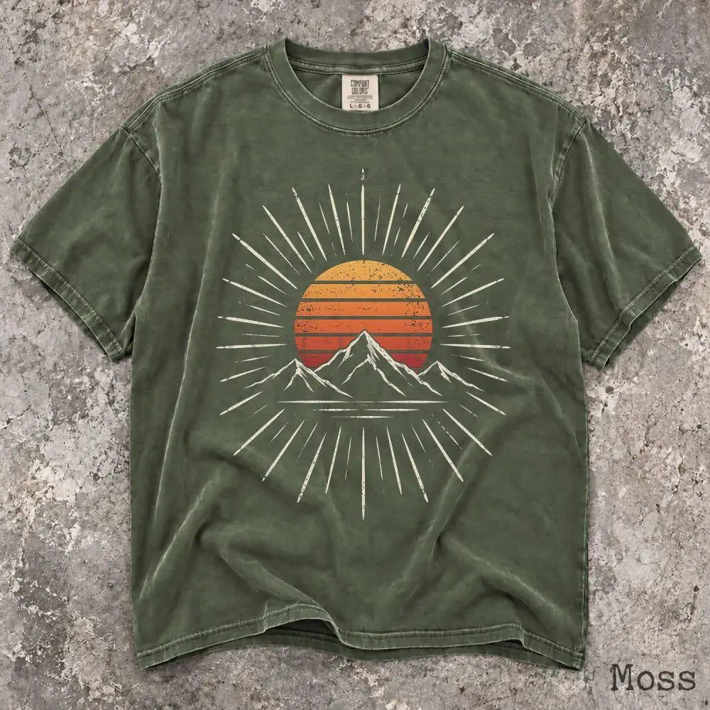 Retro Mountain Sunset Comfort Colors T-Shirt - Moss / S - T-Shirt
