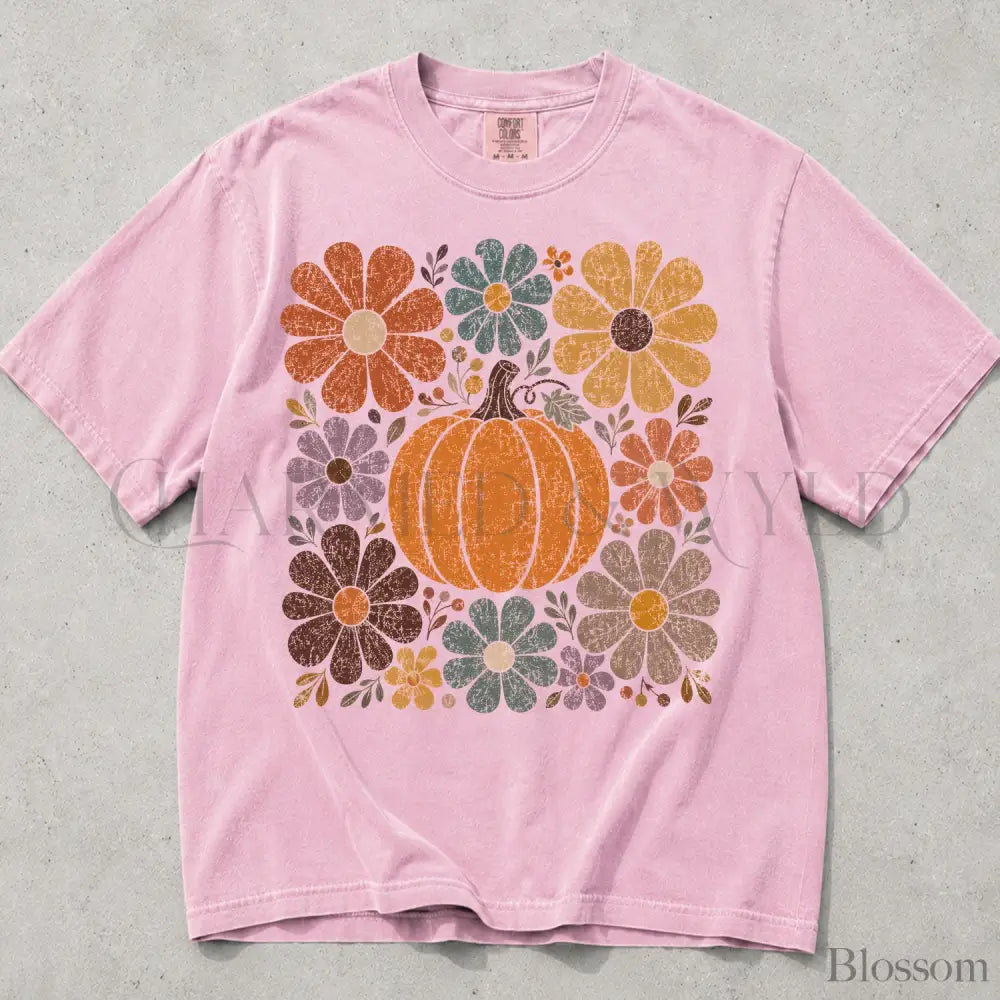 Retro Pumpkin Comfort Colors T-Shirt - Blossom / S - T-Shirt