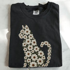 Daisy Cat Floral Graphic T-Shirt