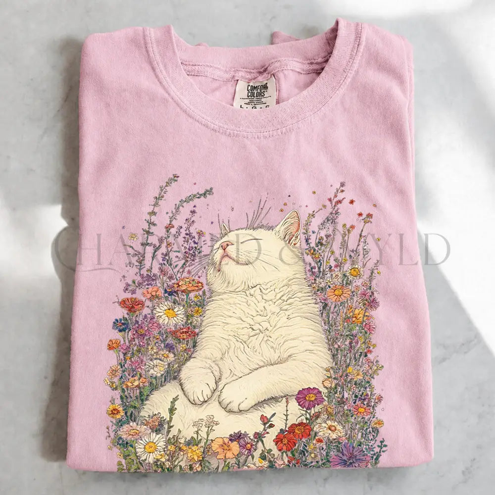 Sleeping Cat Flower T-shirt - Blossom / S - T-Shirt