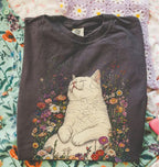 Sleeping Cat Flower T-shirt - Pepper / S - T-Shirt