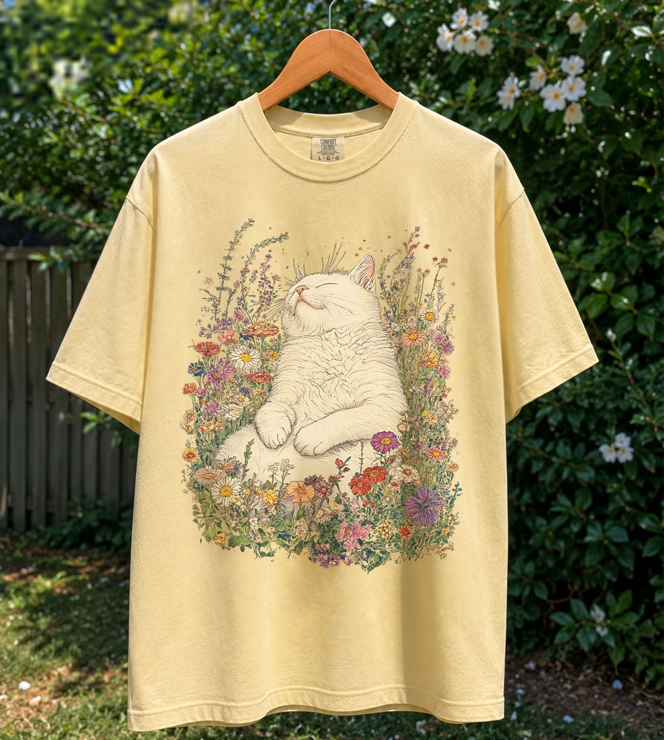 Sleeping Cat Flower T-shirt