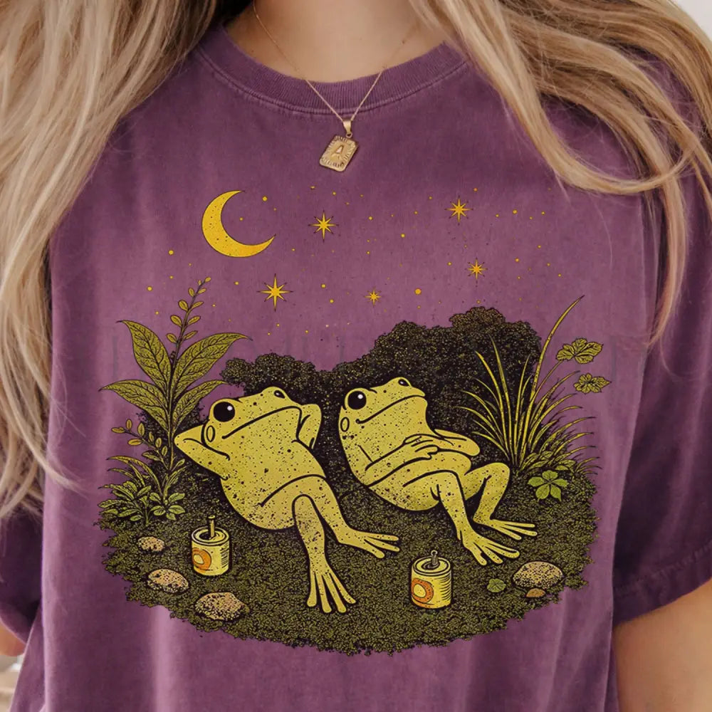 Stargazing Frogs T-Shirt - Berry / S - T-Shirt