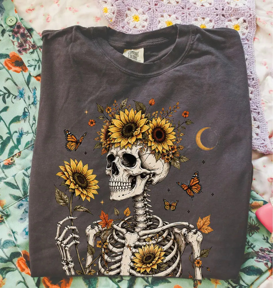 Sunflower Soul Skeleton T-Shirt - Pepper / S - T-Shirt