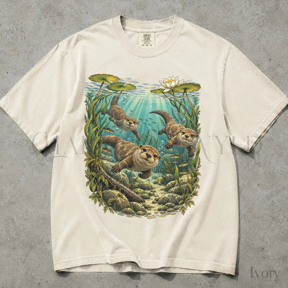 Swimming Otter Comfort Colors T-Shirt - T-Shirt