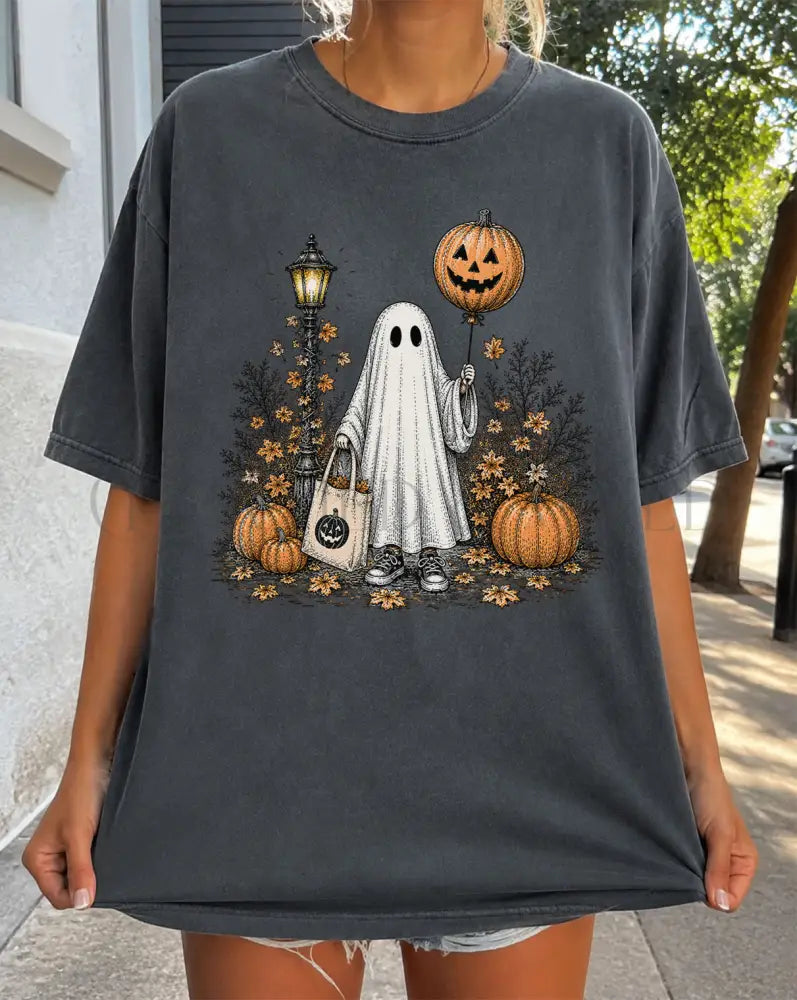 Trick-or-Treat Ghost T-Shirt - Pepper / S - T-Shirt