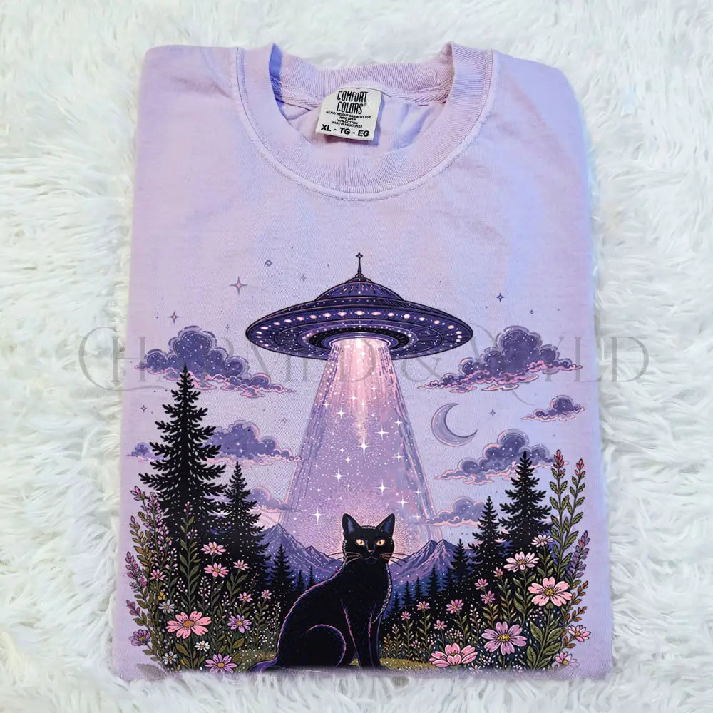 UFO Alien Abduction Cat T Shirt - Orchid / S - T-Shirt