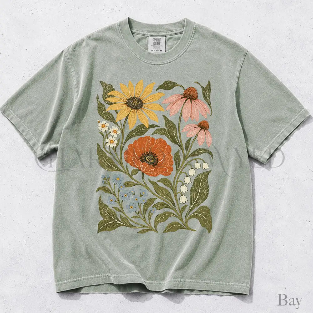 Vintage Botanical Floral Comfort Colors T-Shirt - Bay / S - T-Shirt