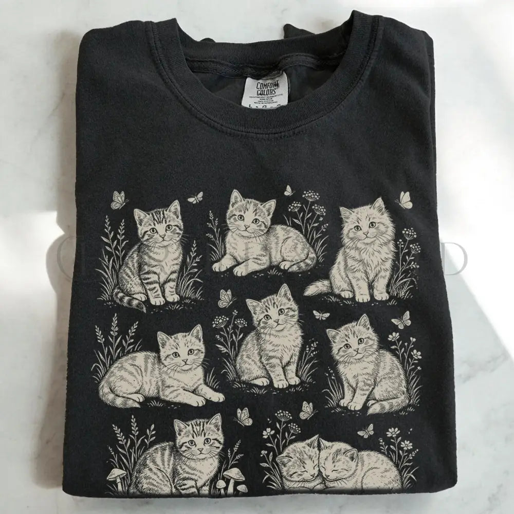 Vintage Cat Collage T-Shirt - Black / S - T-Shirt