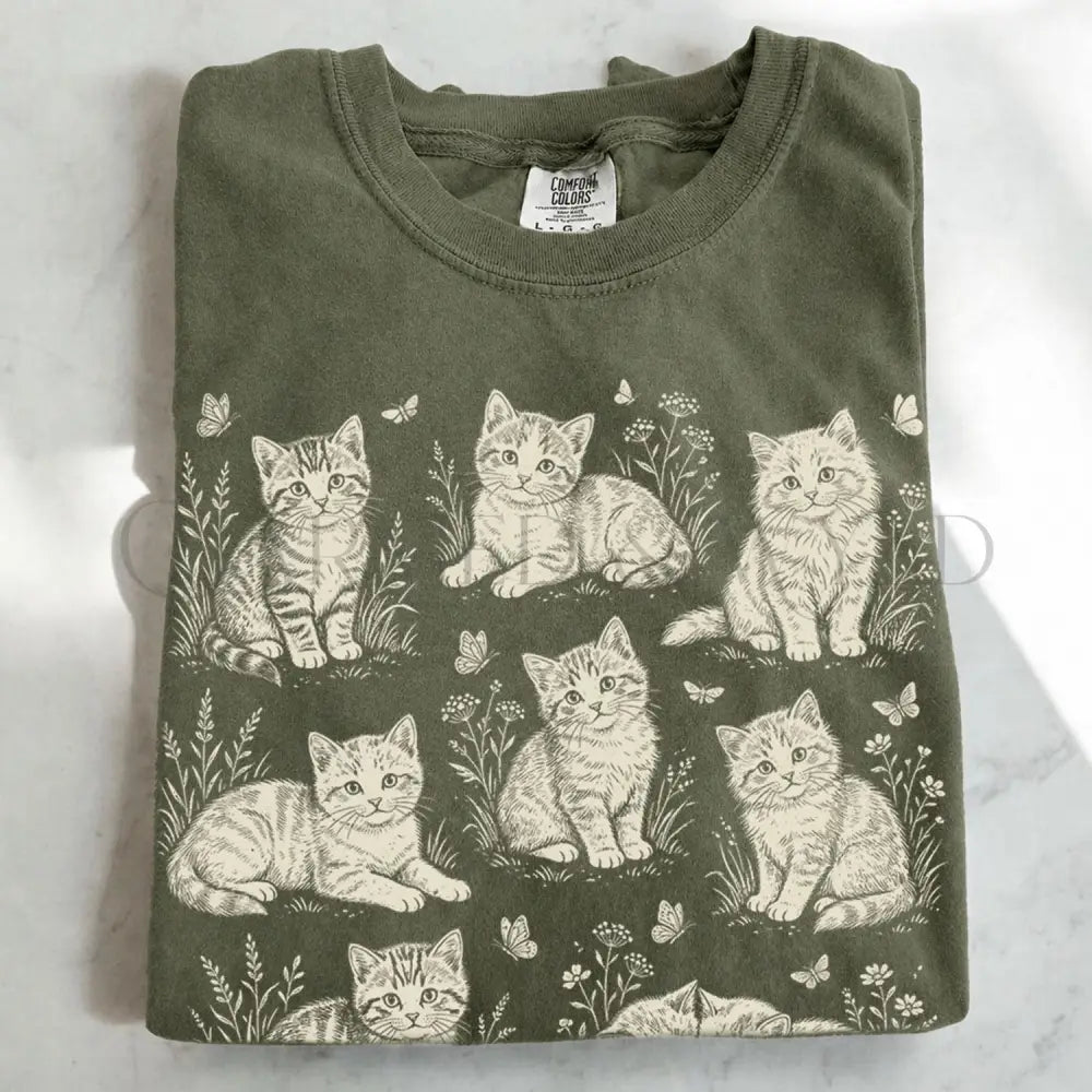 Vintage Cat Collage T-Shirt - Moss / S - T-Shirt