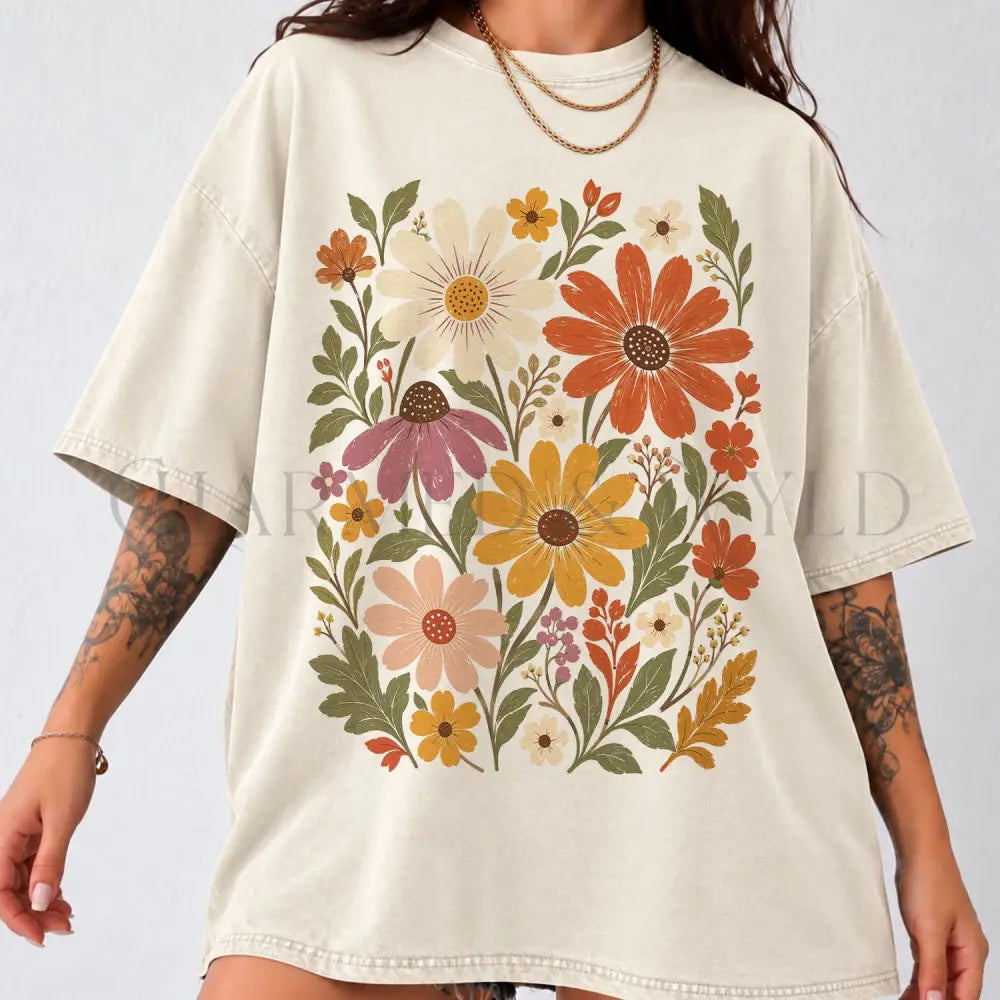 Vintage Meadow Wildflower Comfort Colors T-Shirt - T-Shirt