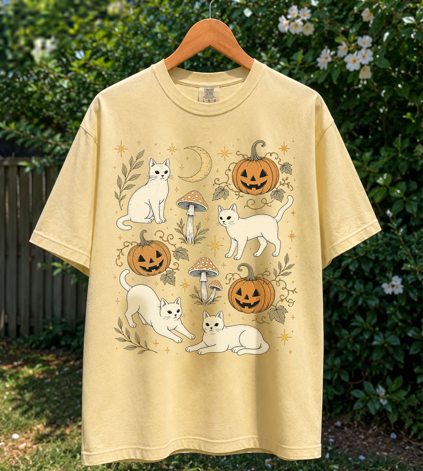 White Cat Pumpkin Patch T-Shirt