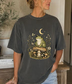Witchy Frog Mushroom T-Shirt - T-Shirt