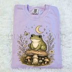 Witchy Frog Mushroom T-Shirt - Orchid / S - T-Shirt