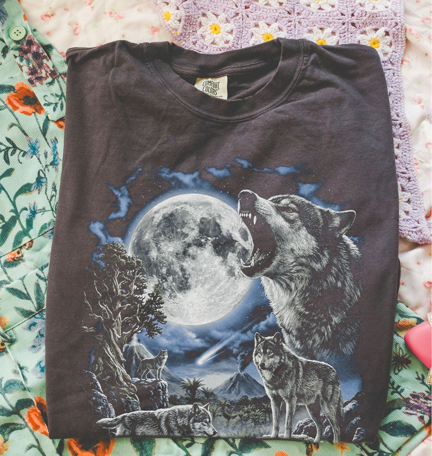 Vintage Wolf Moon T-Shirt